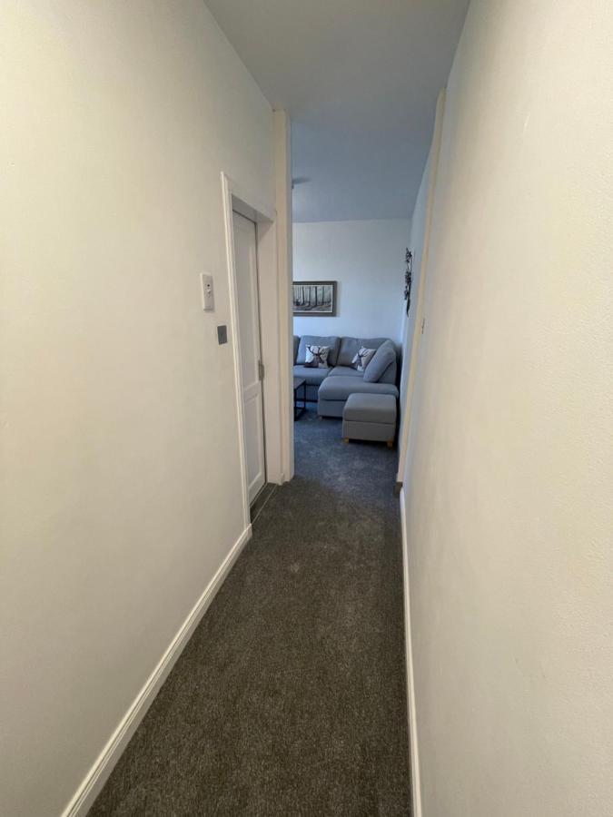 Crown Aros Beag, Ultra City Central 2 Bedroom Apartment With Free Parking Onsite 인버네스 외부 사진